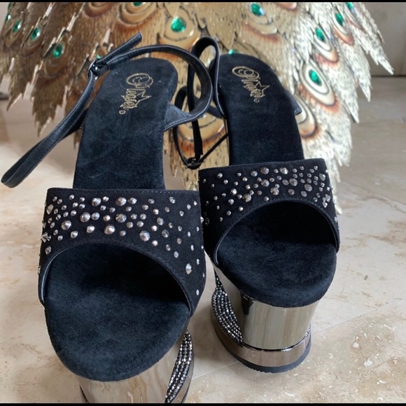 New chrome Rhinestone Rhinestone Pleasers - Picture 2 of 3